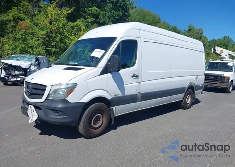 2014 Mercedes-Benz Sprinter 2500 High Roof z USA, uszkodzony, nr VIN WD3PE8DE2E5828155